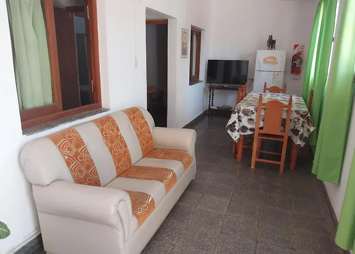 Departamento De Hugo